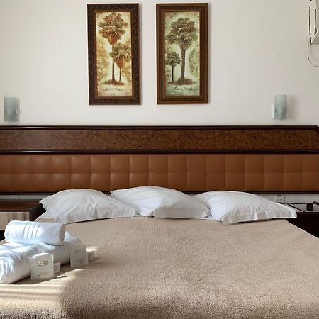 Hotel La Ponsa Itatiaia Итатиая Екстериор снимка