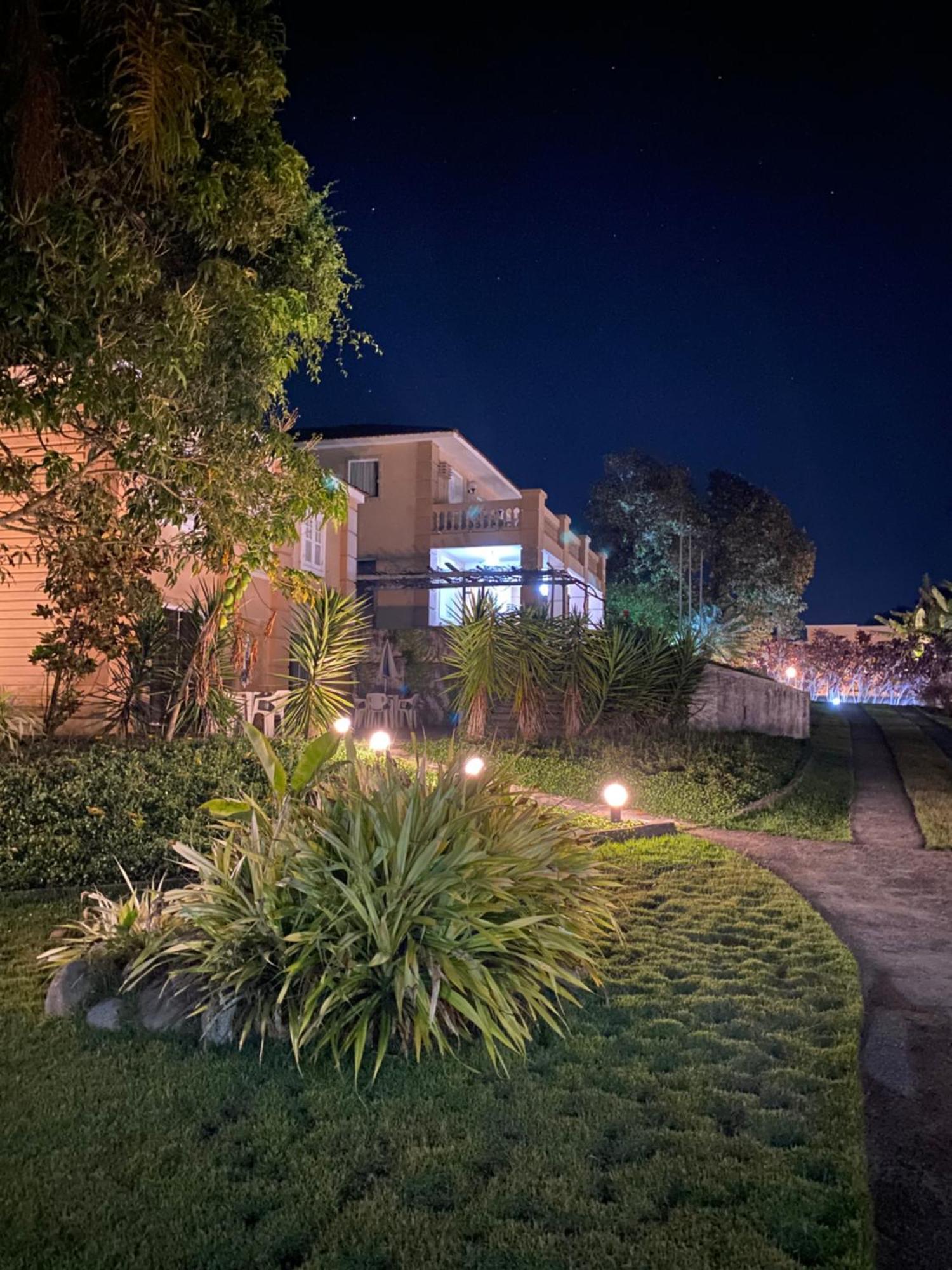 Hotel La Ponsa Itatiaia Итатиая Екстериор снимка